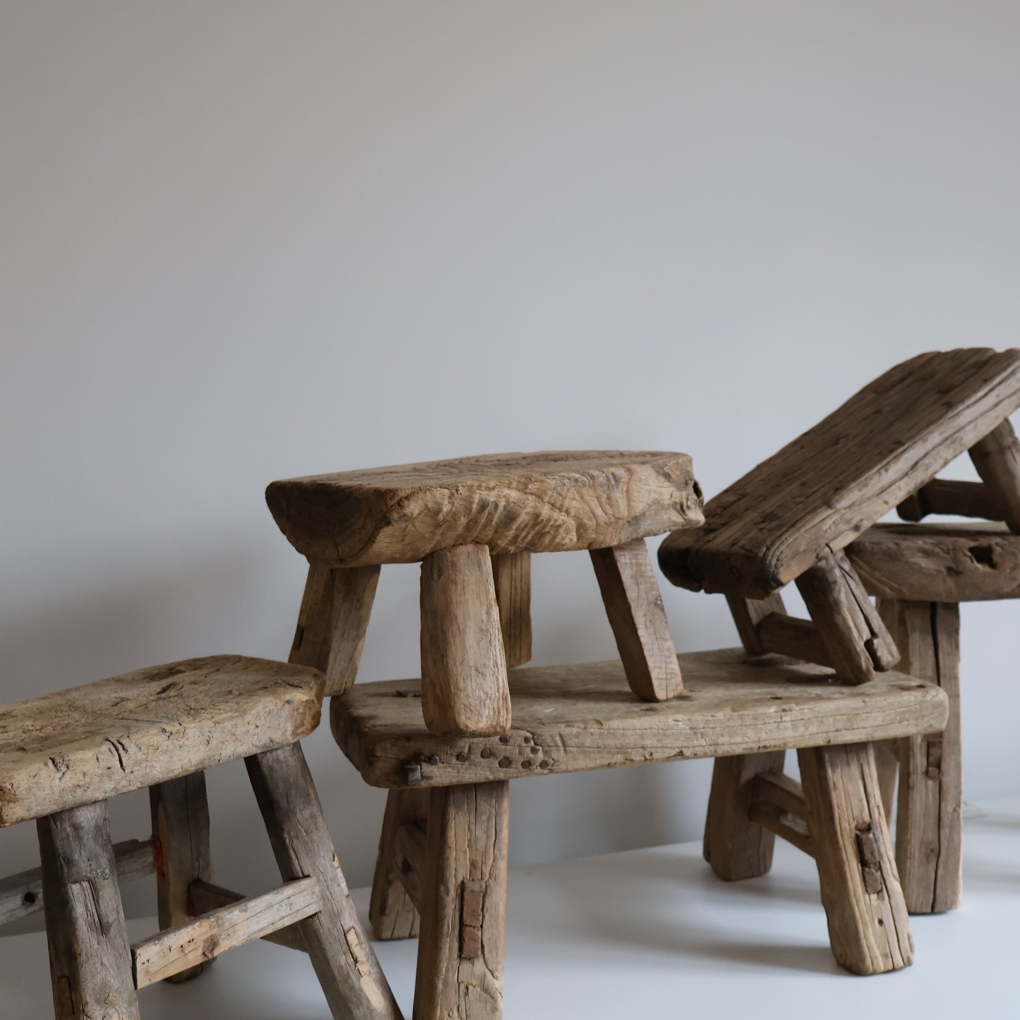 Rustic stool - Sela