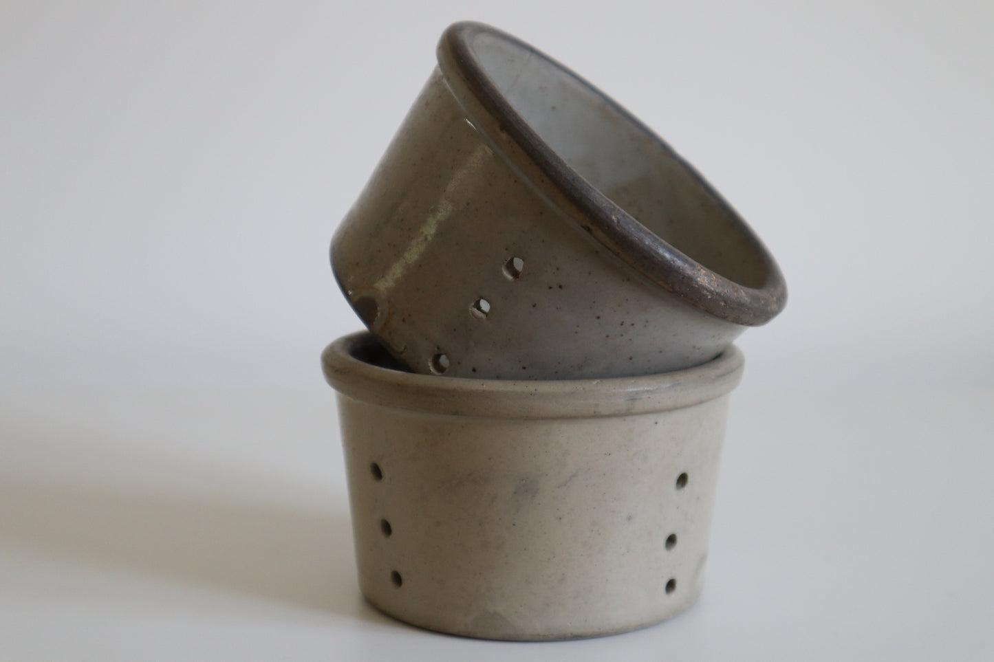 Cheese strainer medium
