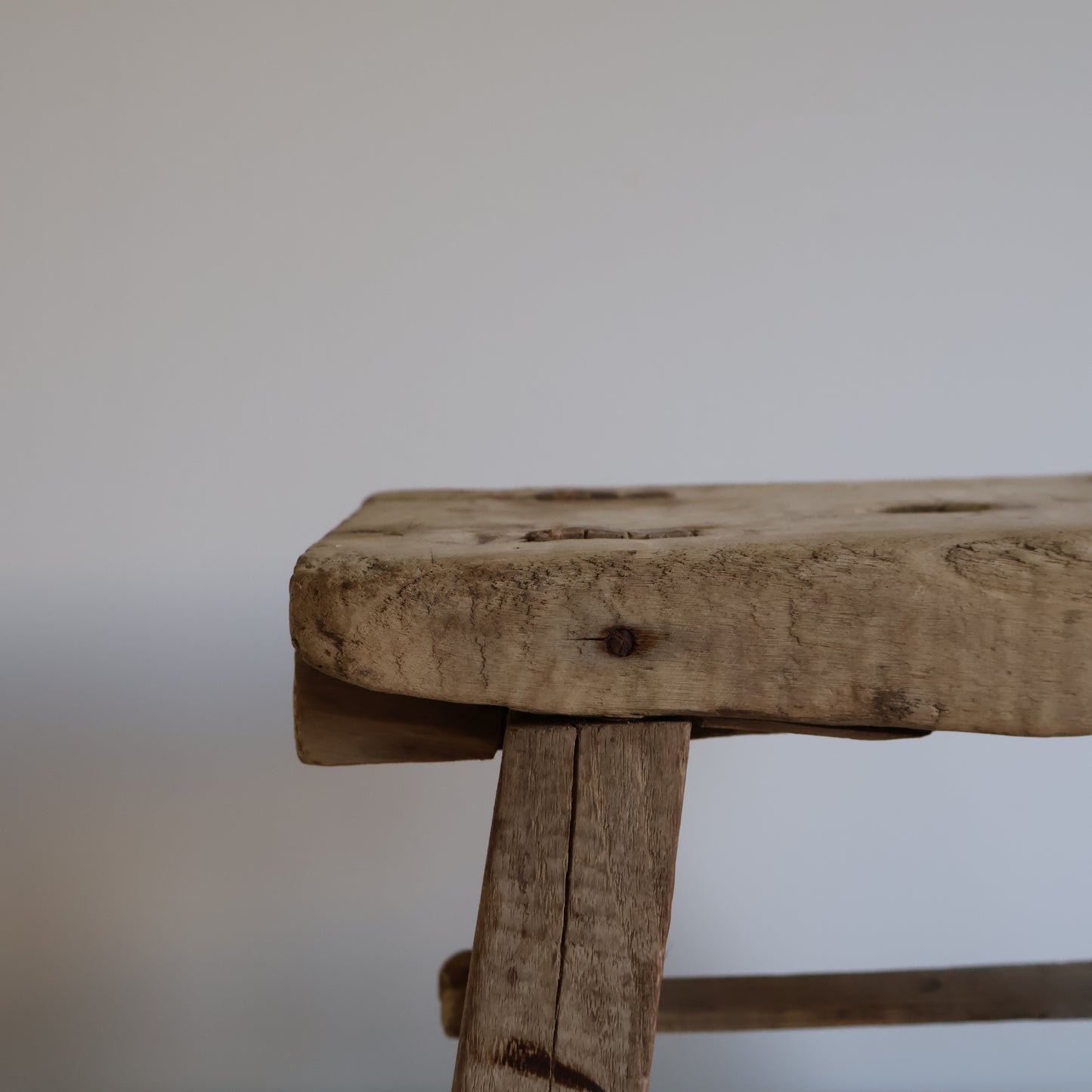 Rustic stool - Archie