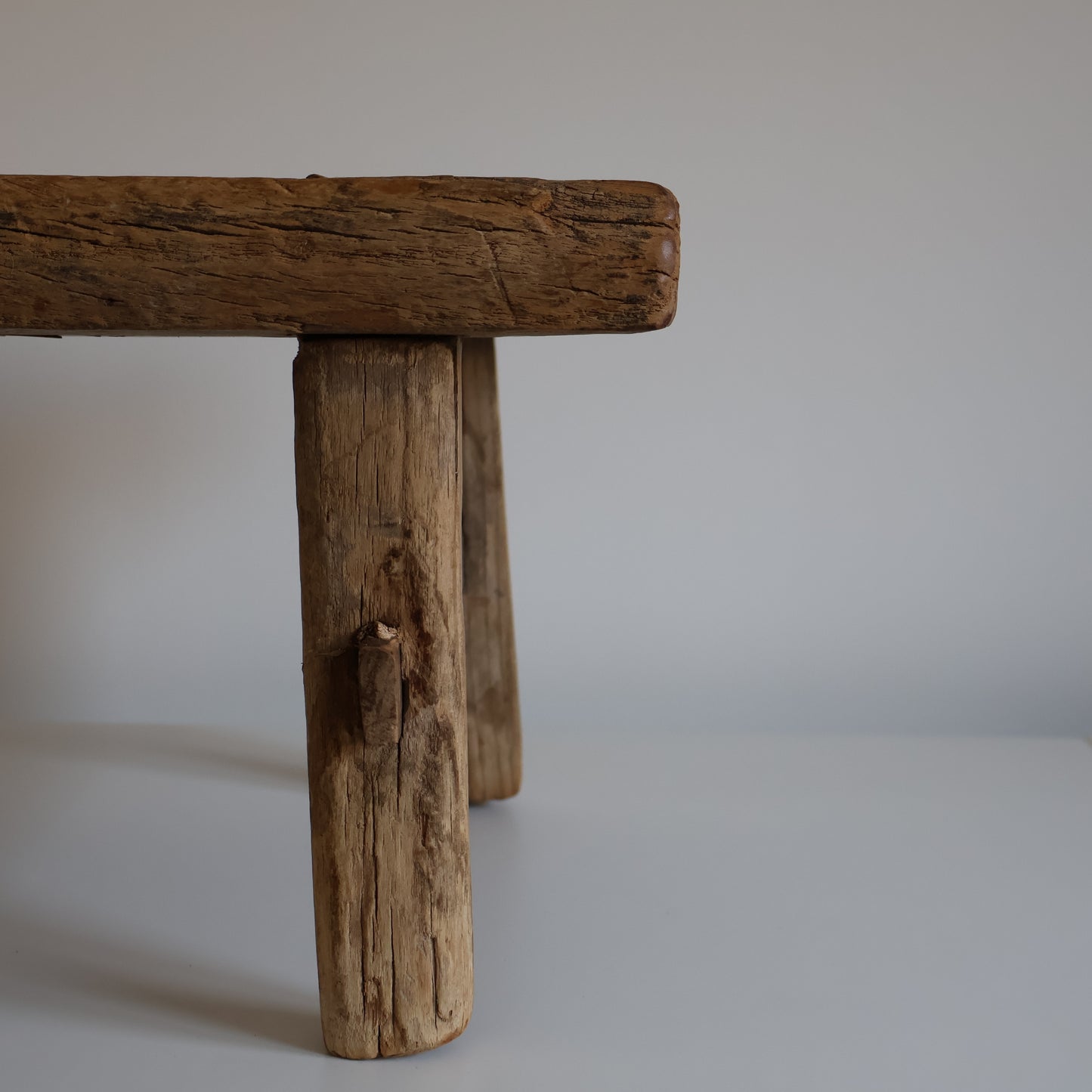 Rustic stool - Arthur