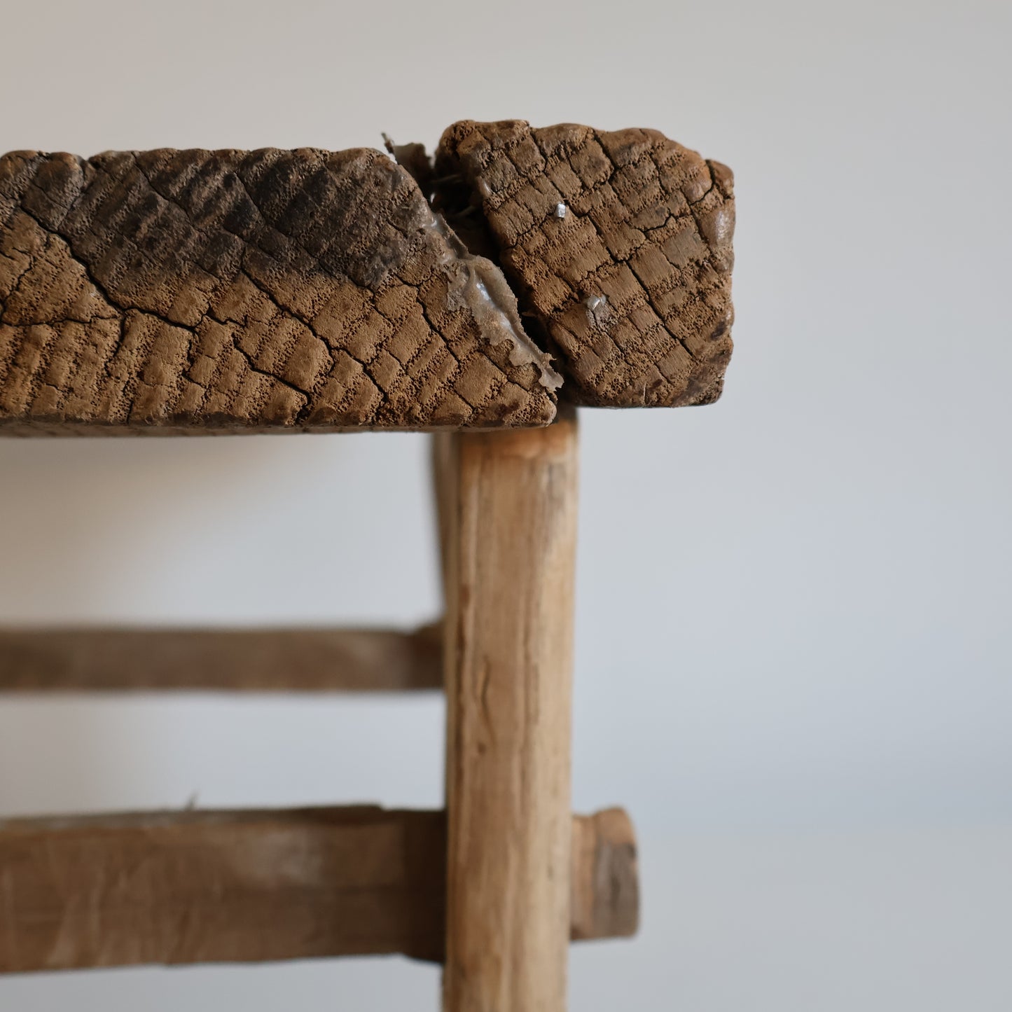 Rustic stool - Arthur