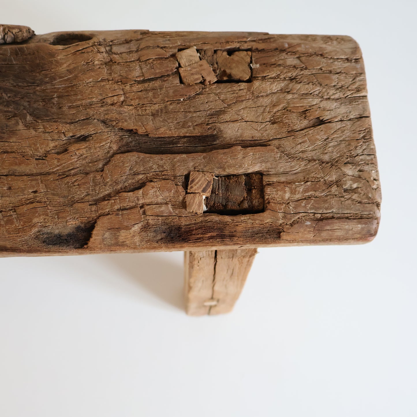 Rustic stool - August