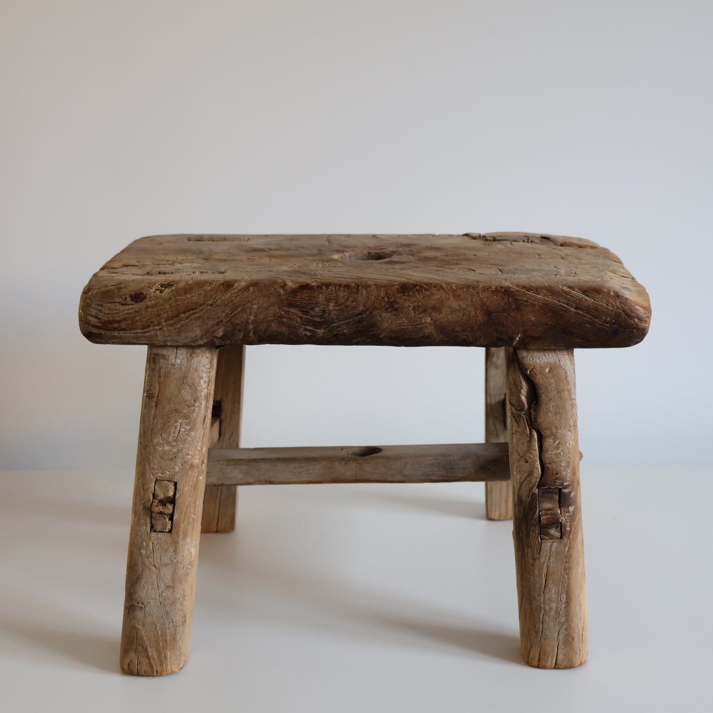 Rustic stool - Henry