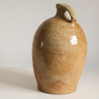 French jug - Honest