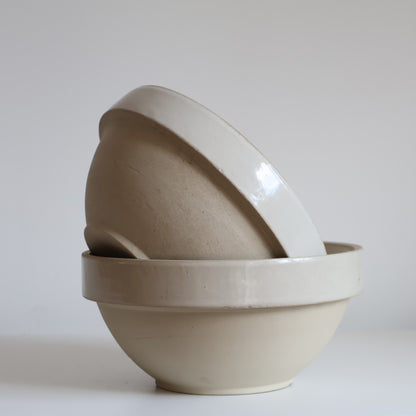 French bowls