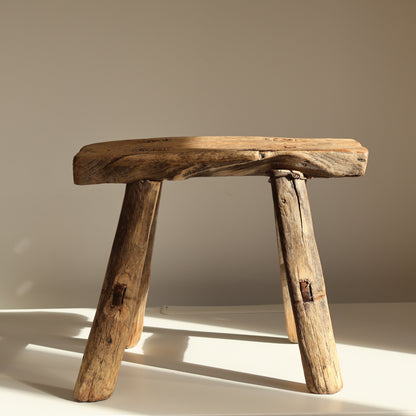 Small elm stool - Ruby
