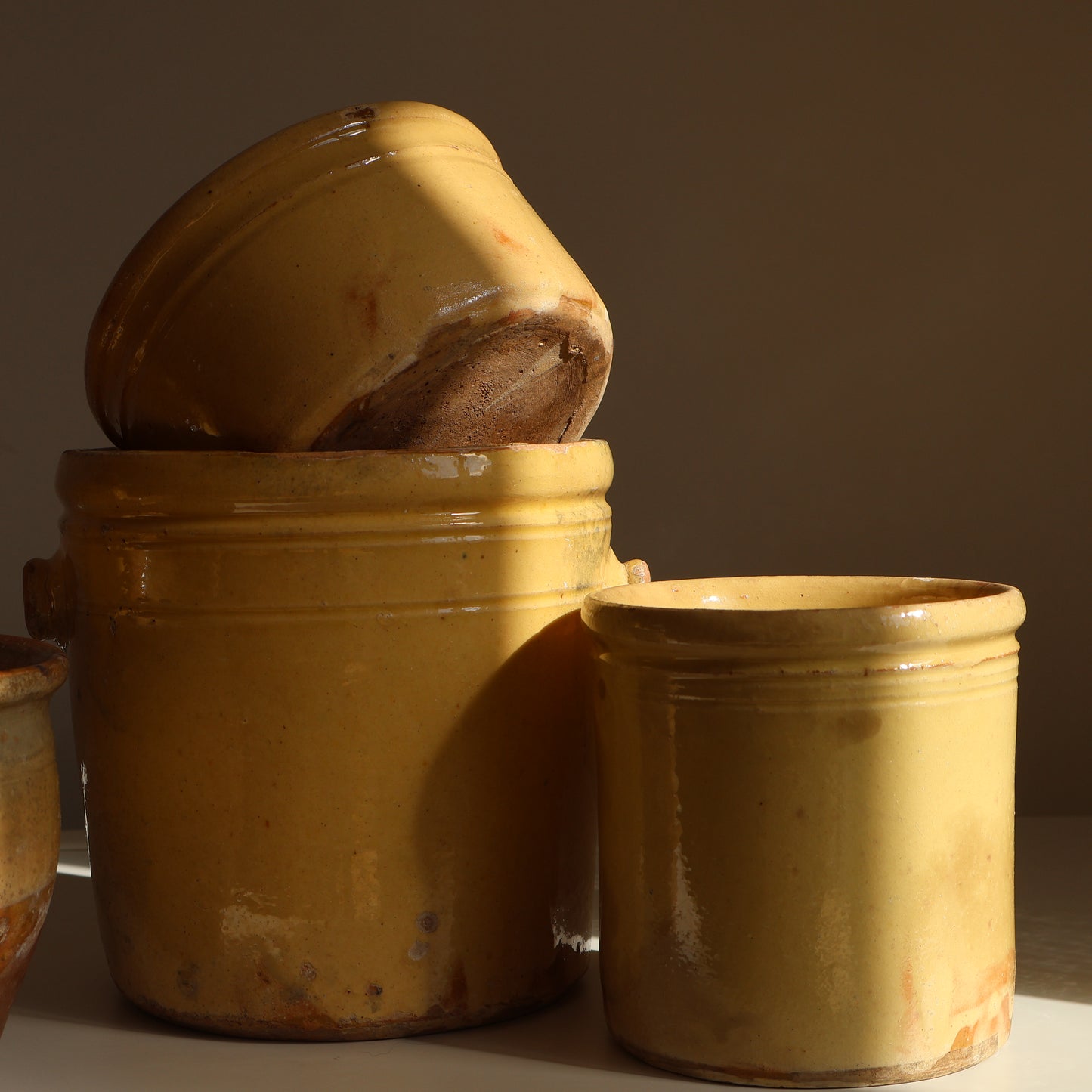 Yellow pot - Oura