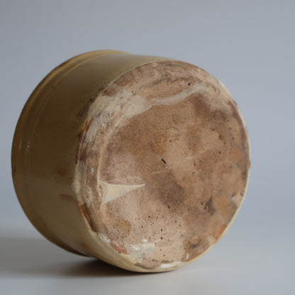 Yellow pot - Oura