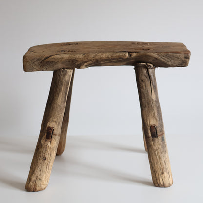 Small elm stool - Ruby
