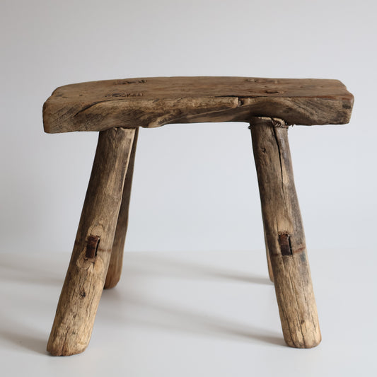 Small elm stool - Ruby