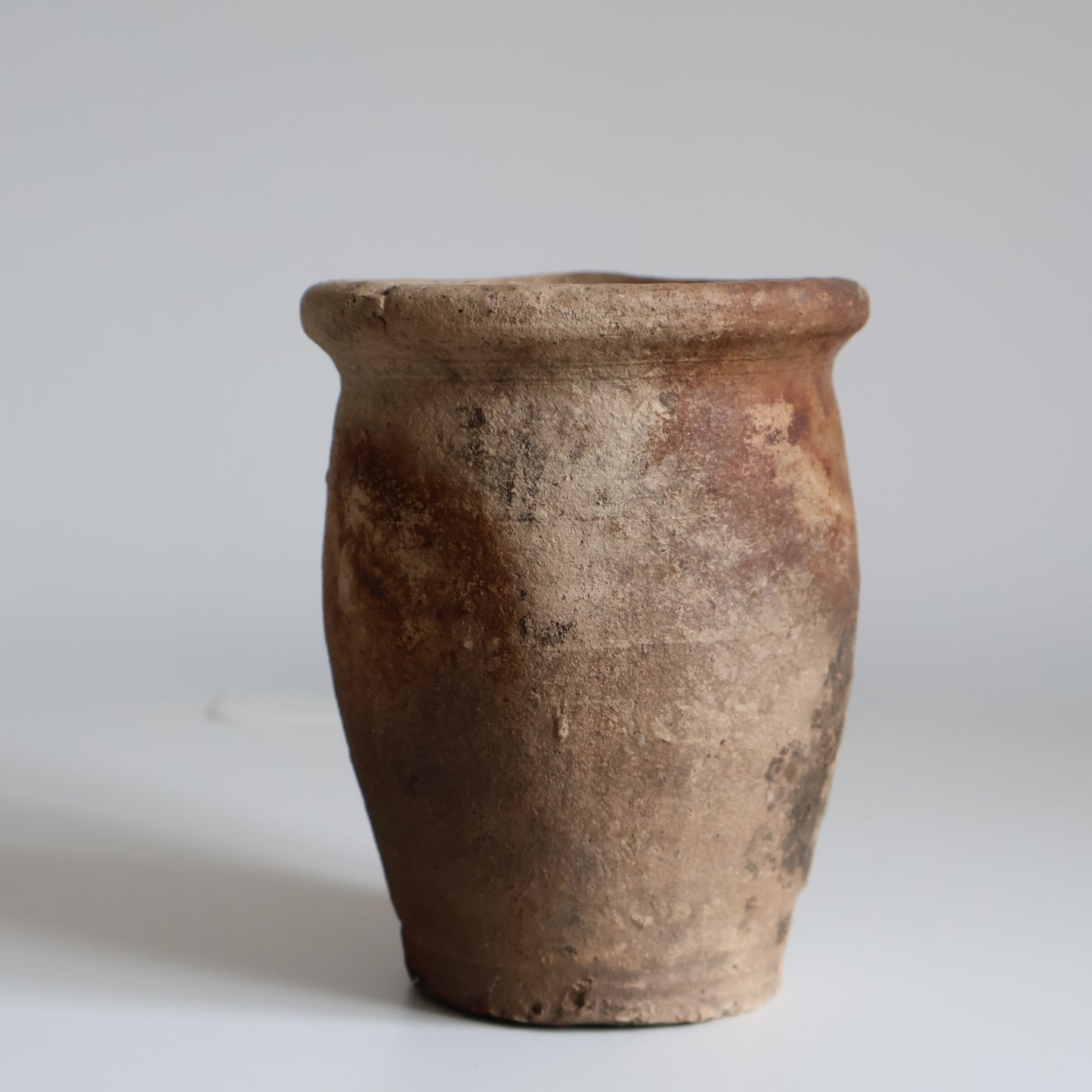 Aged pitcher - Jean