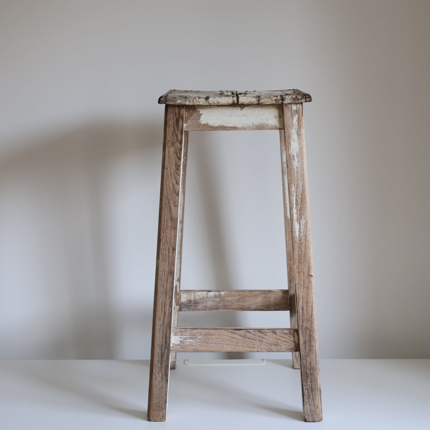 French stool - Heloise