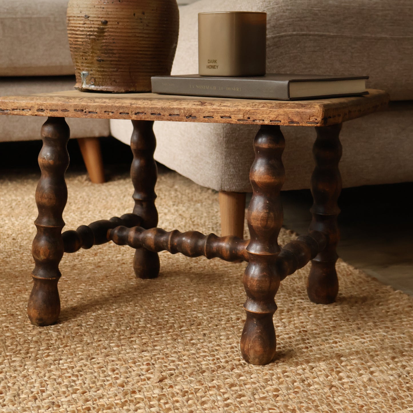 Bobbin stool 04