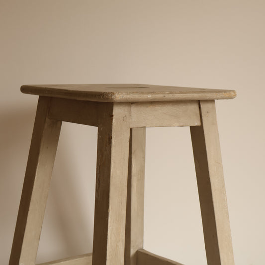 French stool - Jose