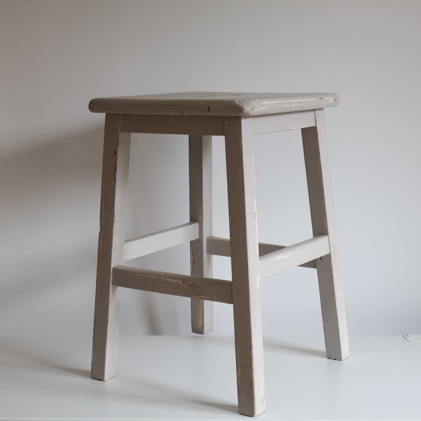 French stool - Eugenie