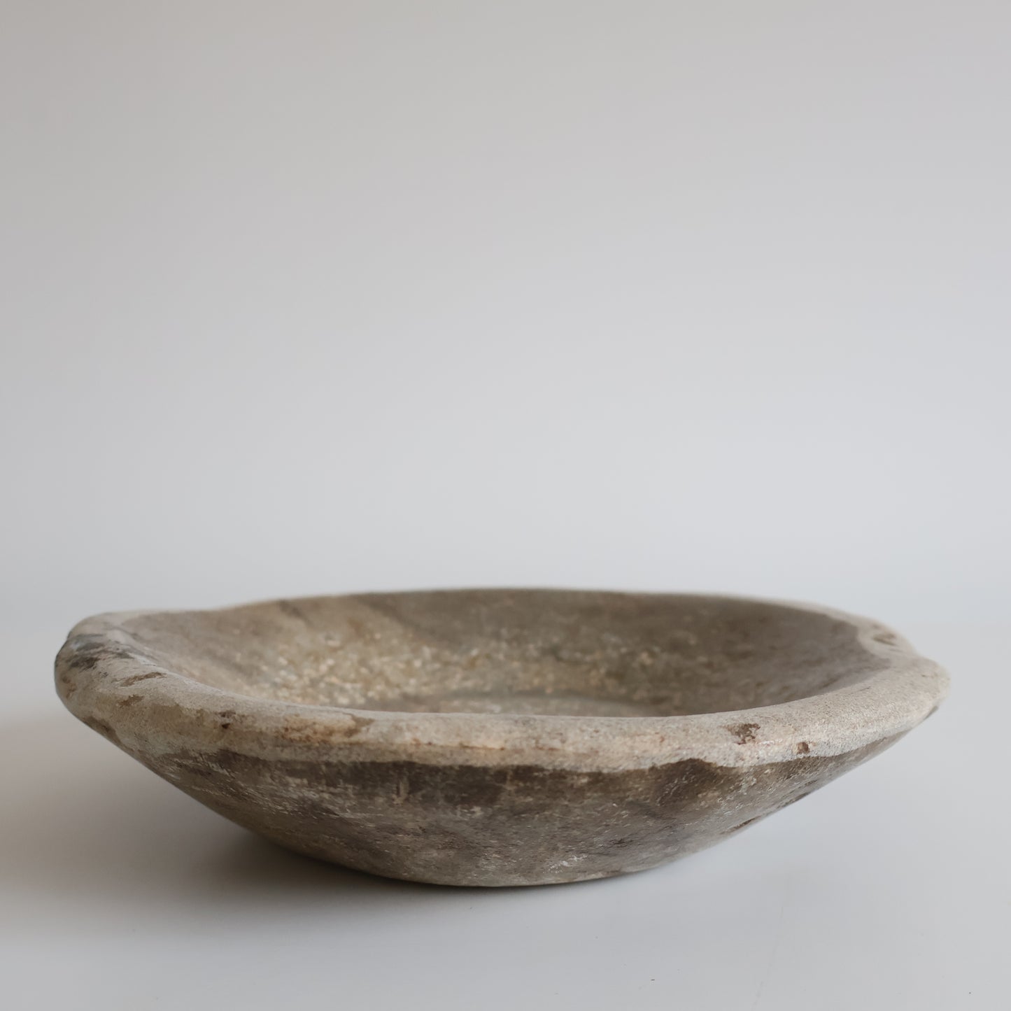 Aged marble bowl - Rae