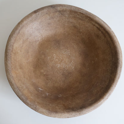 Aged marble bowl - Kora