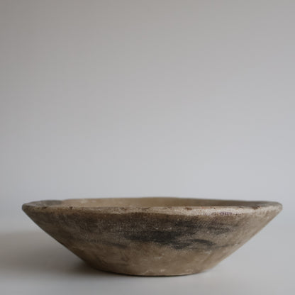 Aged marble bowl - Nila