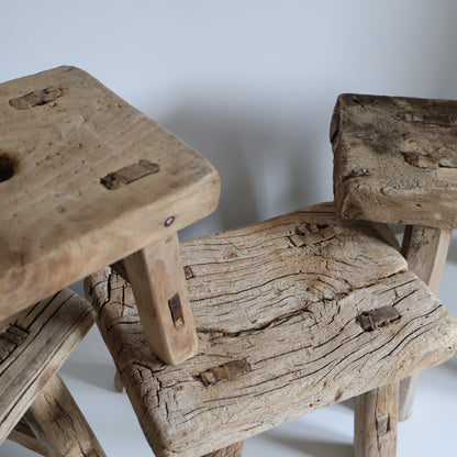 Small elm stool - Vina