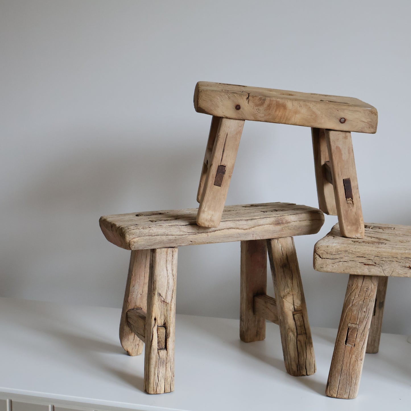 Small elm stool - Orla