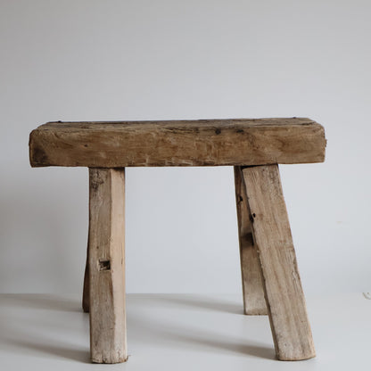 Small elm stool - Zelia