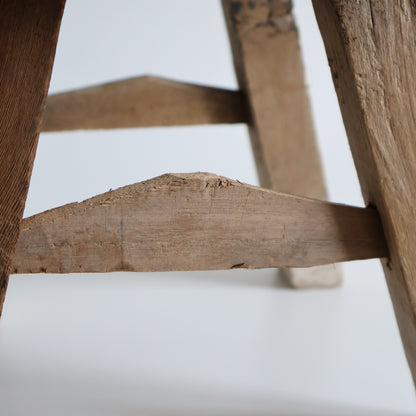 Small elm stool - Zelia