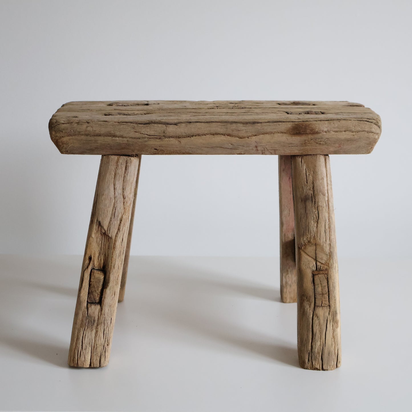 Small elm stool - Orla