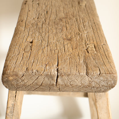 Tall elm stool - Lior