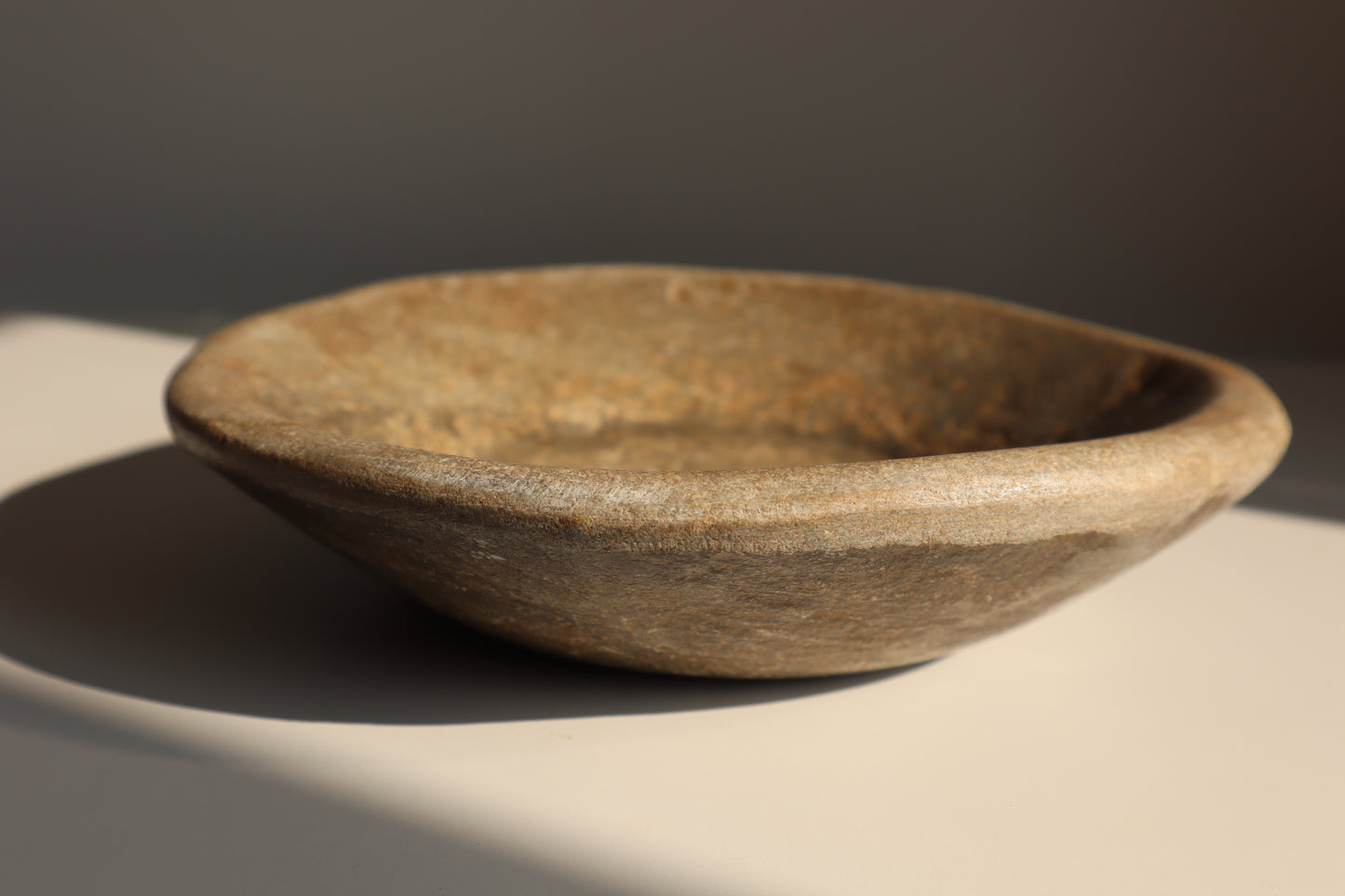 Aged marble bowl - Zuri