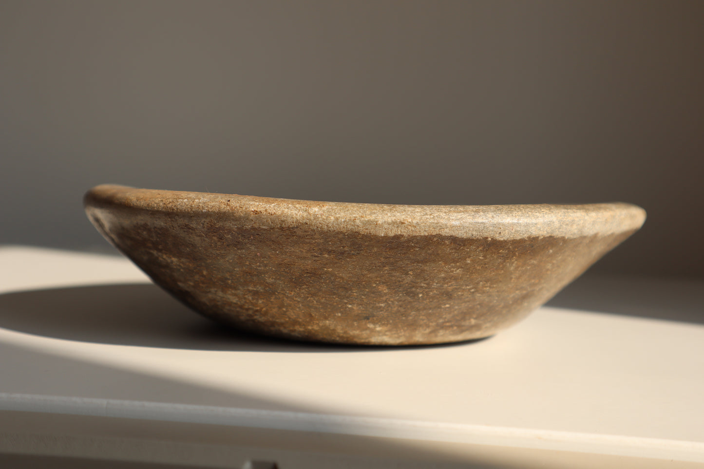 Aged marble bowl - Zuri