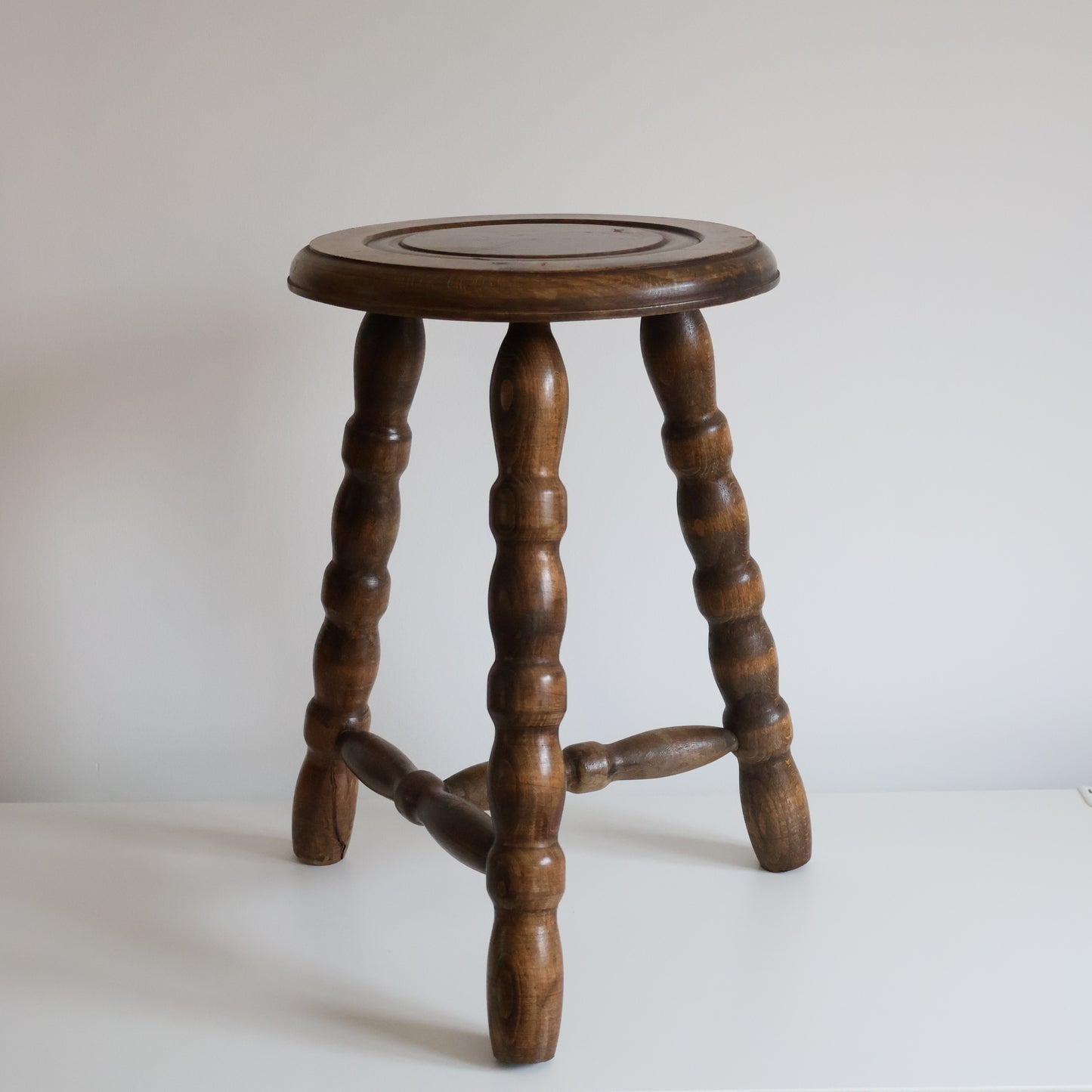 Bobbin stool