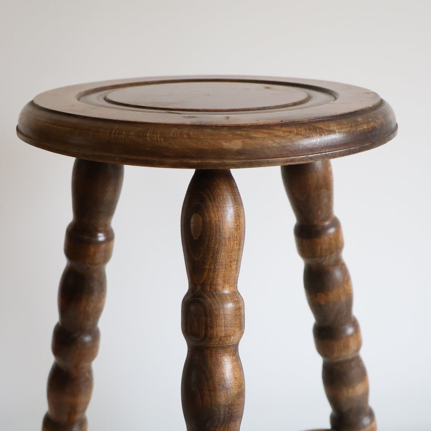 Bobbin stool