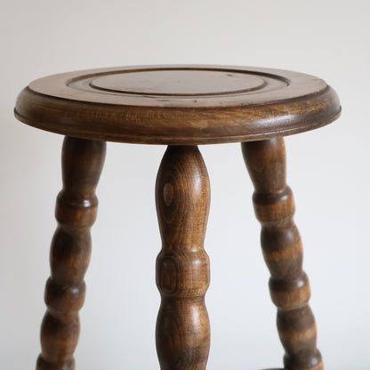 Bobbin stool