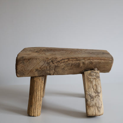 Rustic stool - Oli