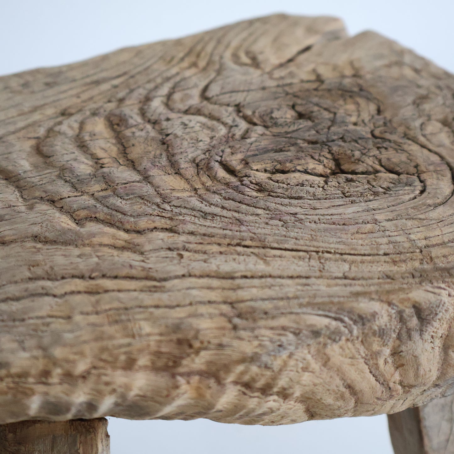 Rustic stool - Oli