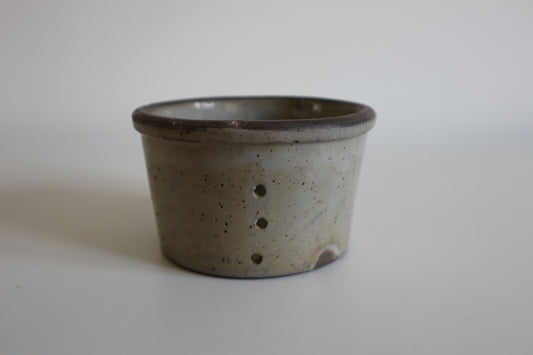 Cheese strainer medium