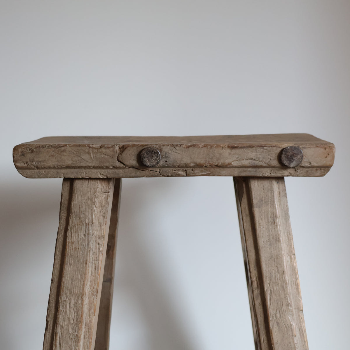 Tall elm stool - Maud