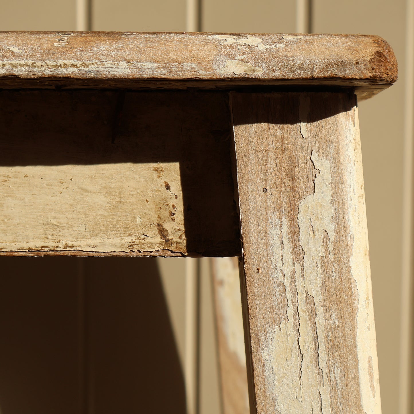 French stool - Heloise