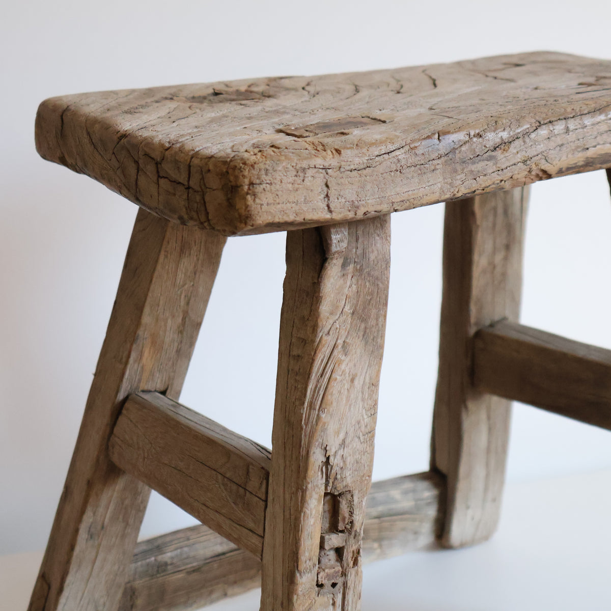 Elm stool - Cecil