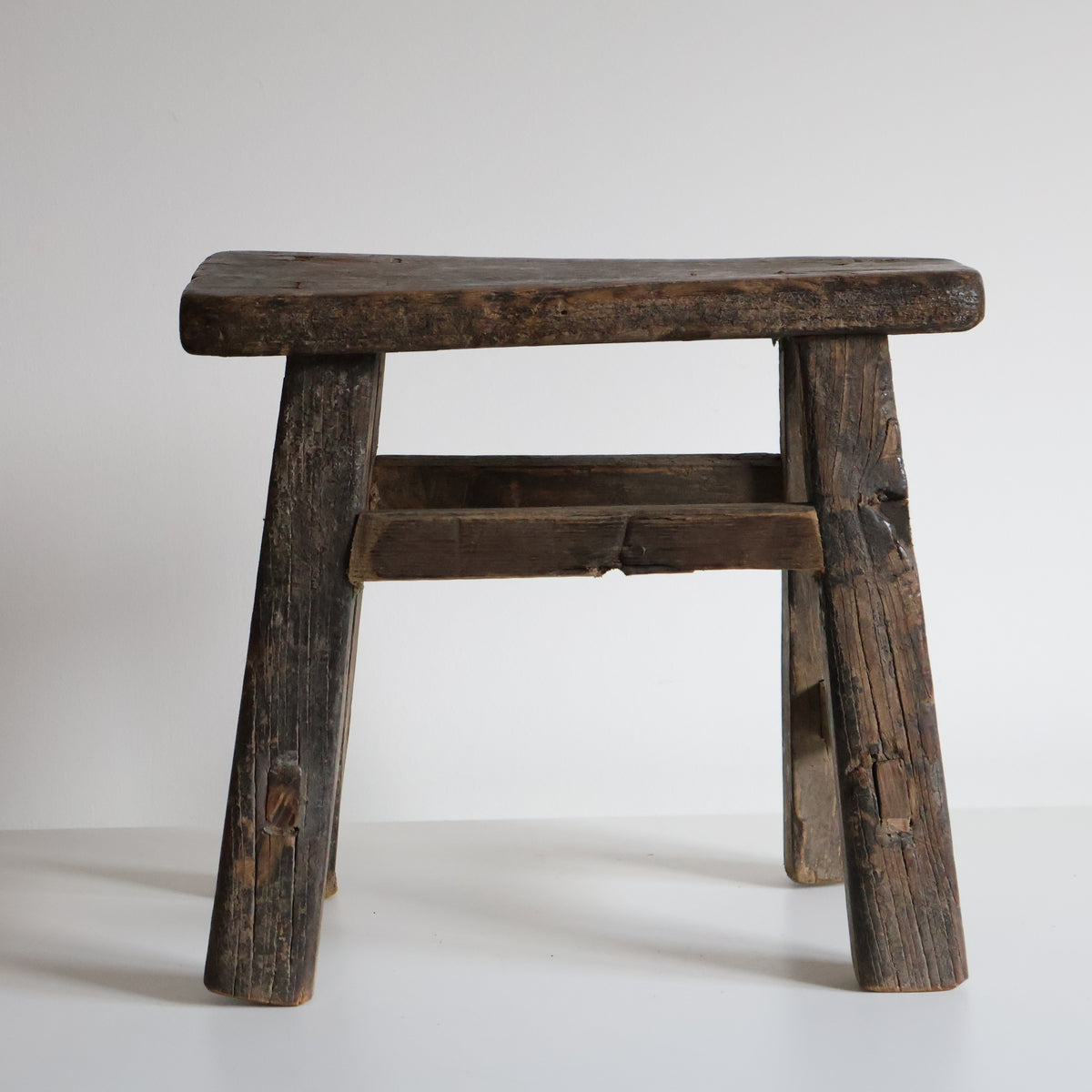 Elm stool - Mabel