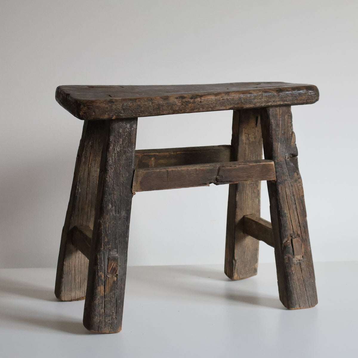 Elm stool - Mabel