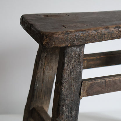 Elm stool - Mabel
