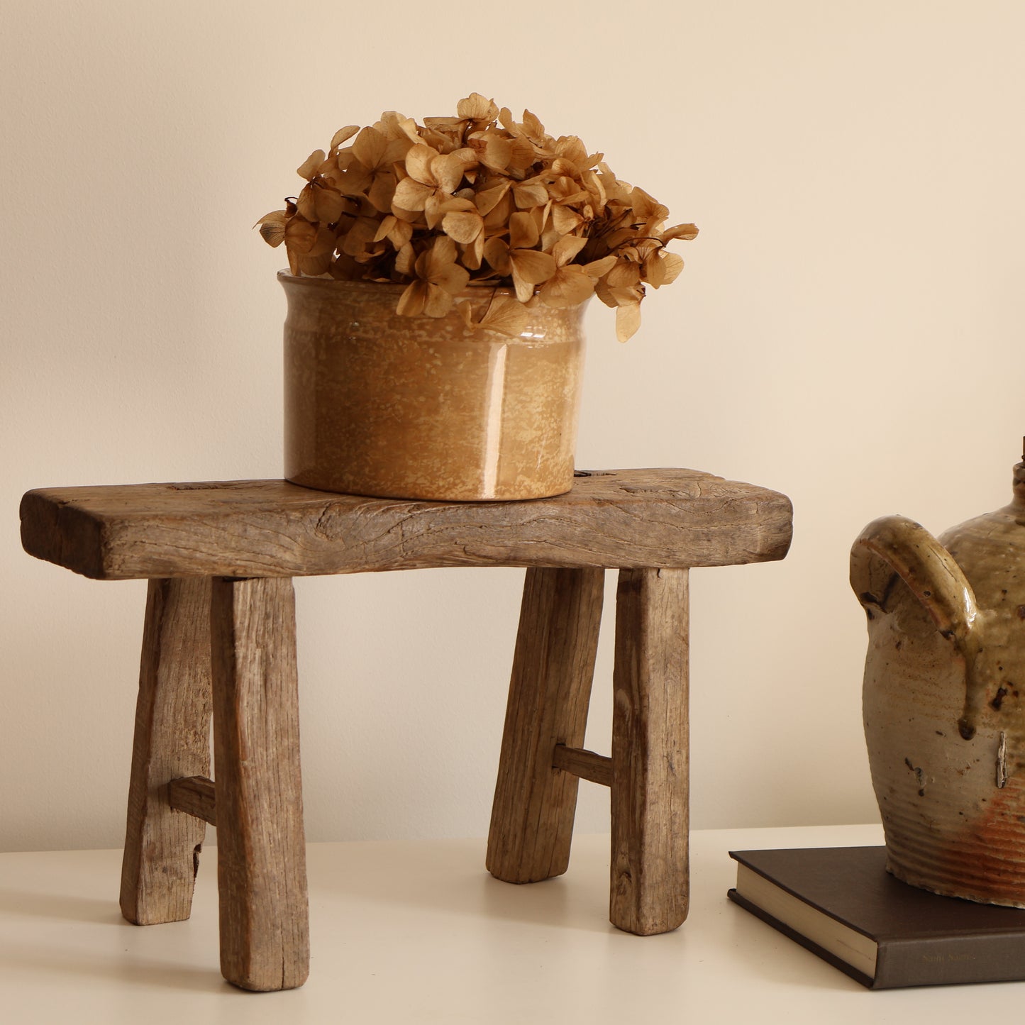 Small elm stool - Edith