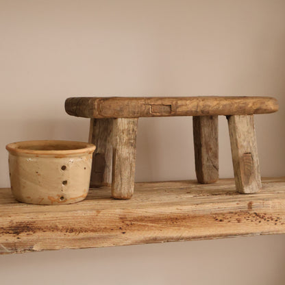 Elm stool - Ottilie