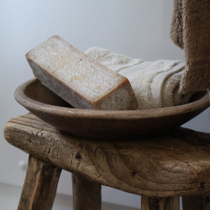 Aged marble bowl - Kora