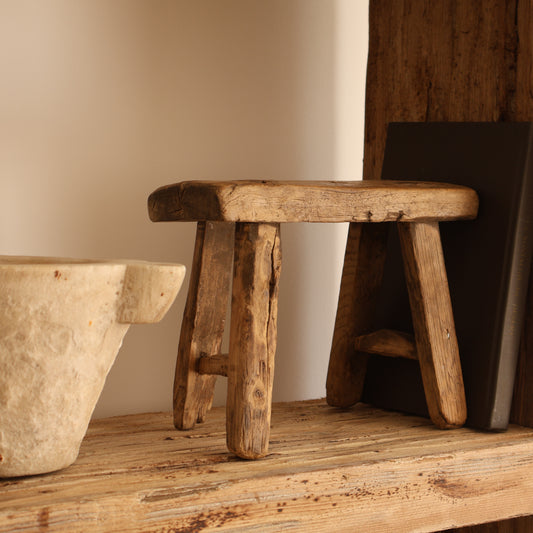 Small elm stool - Felix