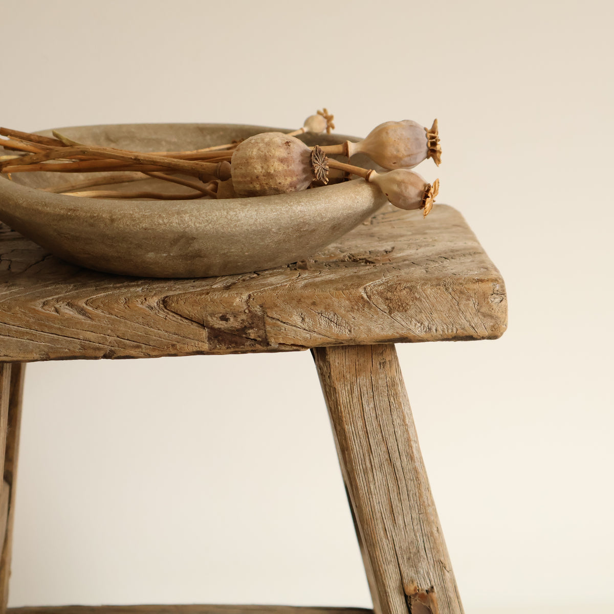 Elm stool - Cecil