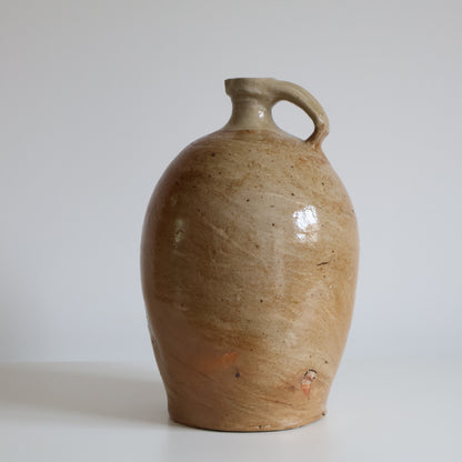French jug - Honest