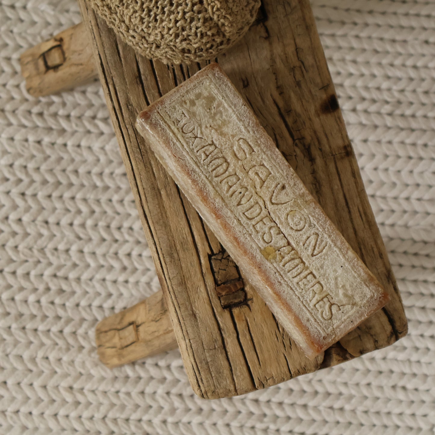 Small elm stool - Orla