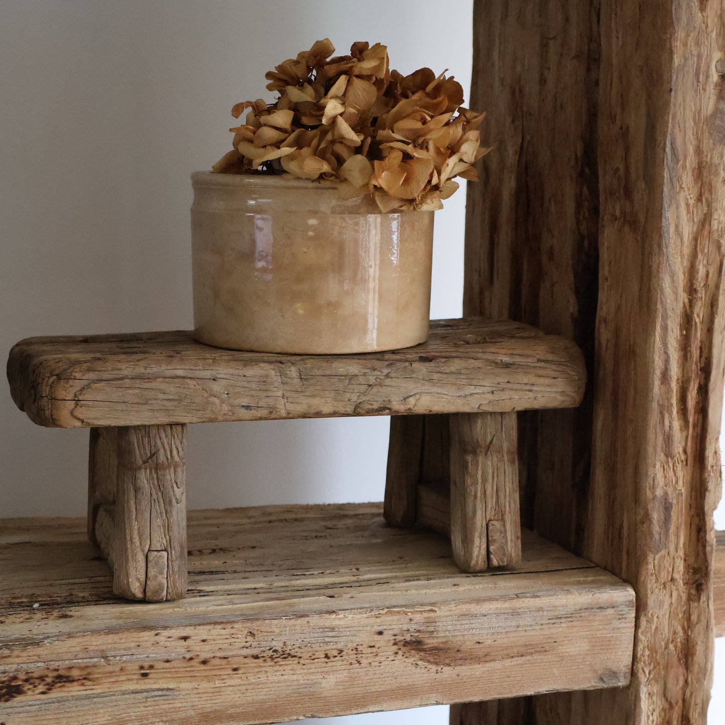 Rustic stool - Niva